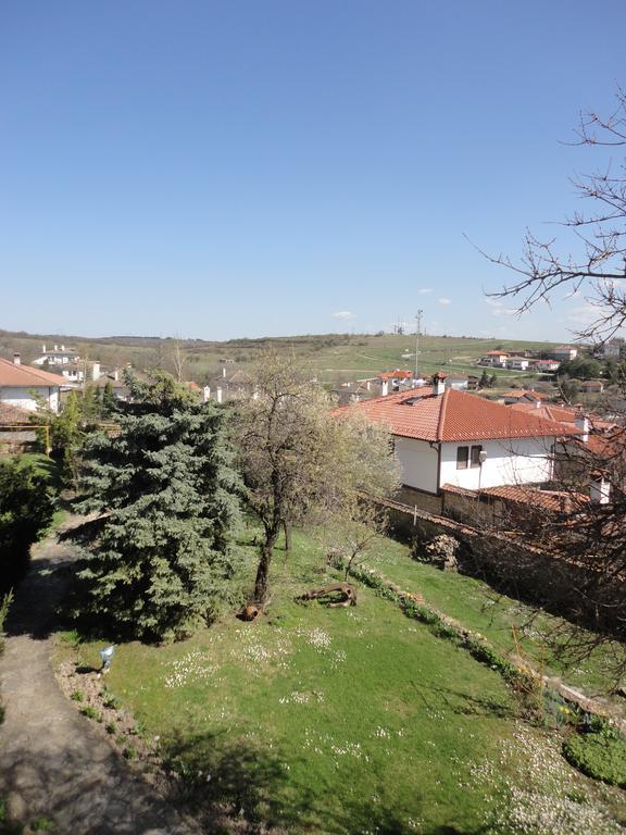 Guest House Astra Arbanasi Quarto foto