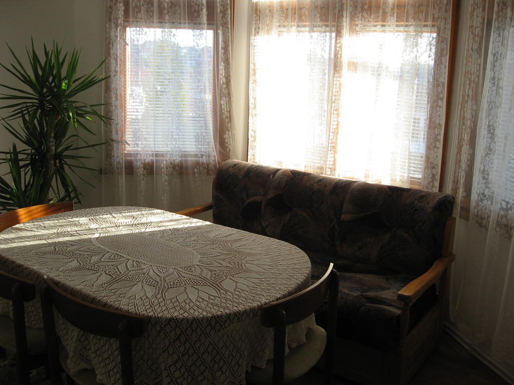 Guest House Astra Arbanasi Quarto foto